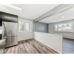 Bedroom 4 - 8615 42a Av Nw, Edmonton, AB T6K1E6 Photo 6