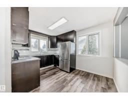 Bedroom 5 - 8615 42a Av Nw, Edmonton, AB T6K1E6 Photo 7