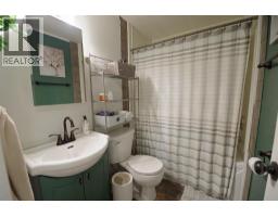 5203 42 Avenue, Taber, AB T1G1B5 Photo 18