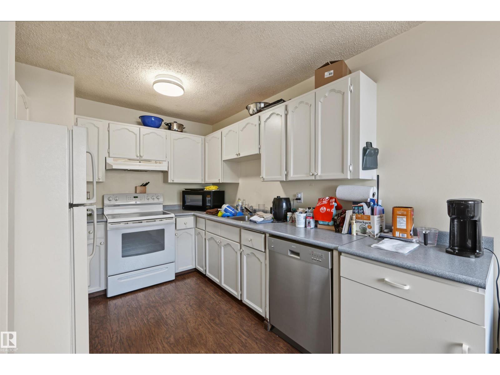 #53 4707 126 AV NW - 12