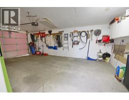 5203 42 Avenue, Taber, AB T1G1B5 Photo 39