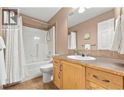 2 Cimarron Grove Bay, Okotoks, AB T1S2H3 Photo 27