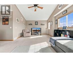 2 Cimarron Grove Bay, Okotoks, AB T1S2H3 Photo 34
