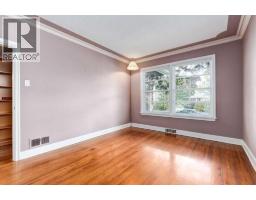 3pc Bathroom - 827 17 Avenue Nw, Calgary, AB T2M0P1 Photo 13