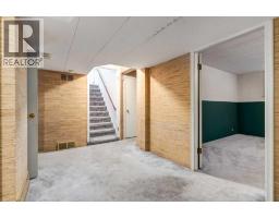 827 17 Avenue Nw, Calgary, AB T2M0P1 Photo 18