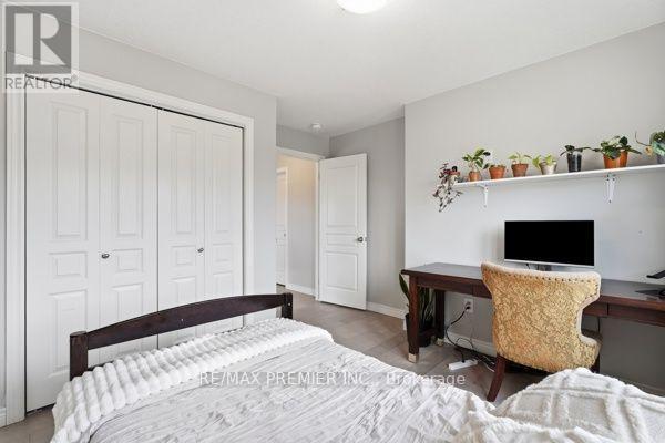 181 DALLAN DRIVE - Image 24