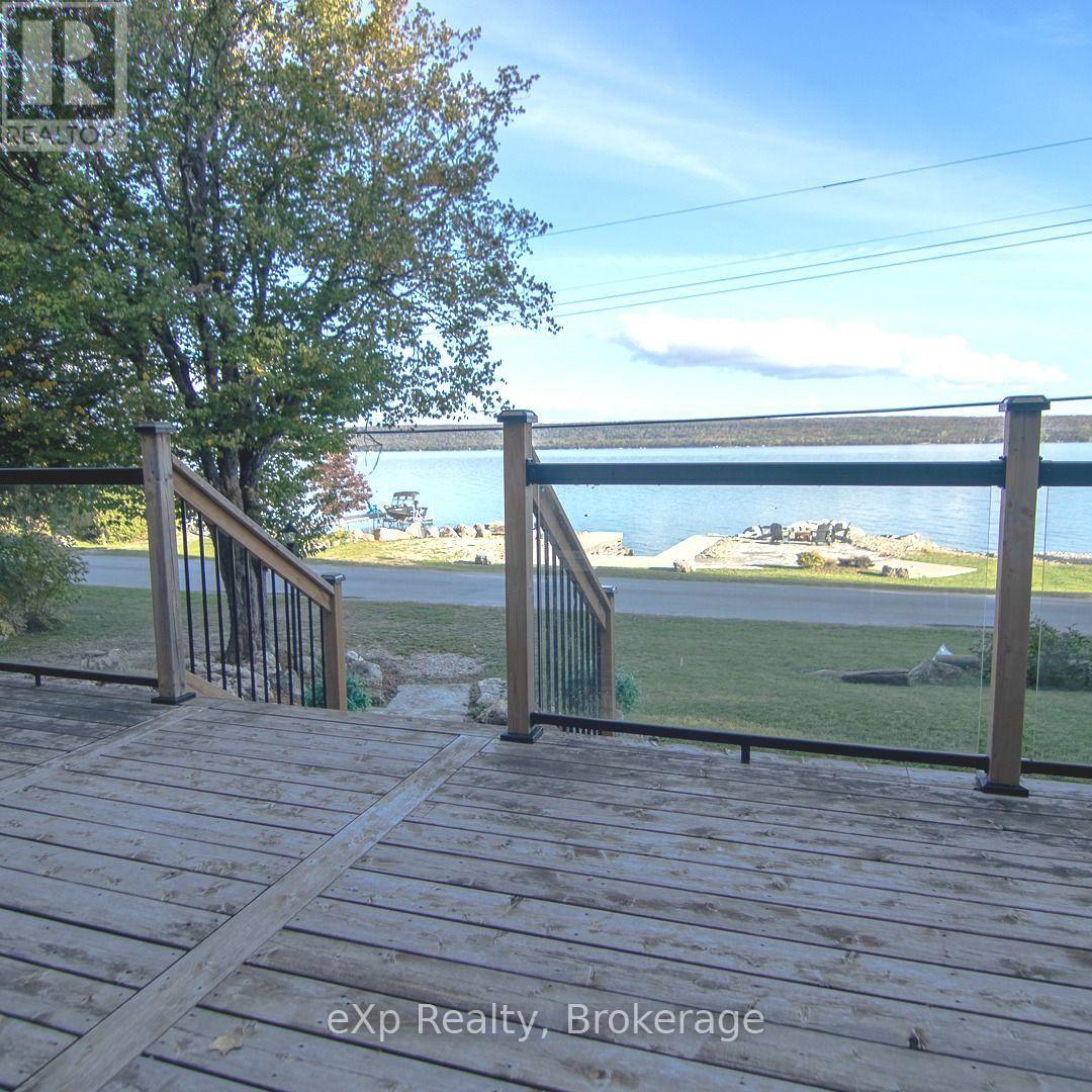 299 MALLORY BEACH ROAD - 1