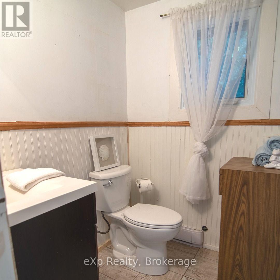 299 MALLORY BEACH ROAD - Image 13