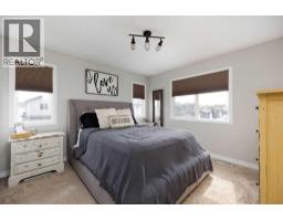 Bedroom - 162 Chestnut Way, Fort Mcmurray, AB T9K0M7 Photo 12