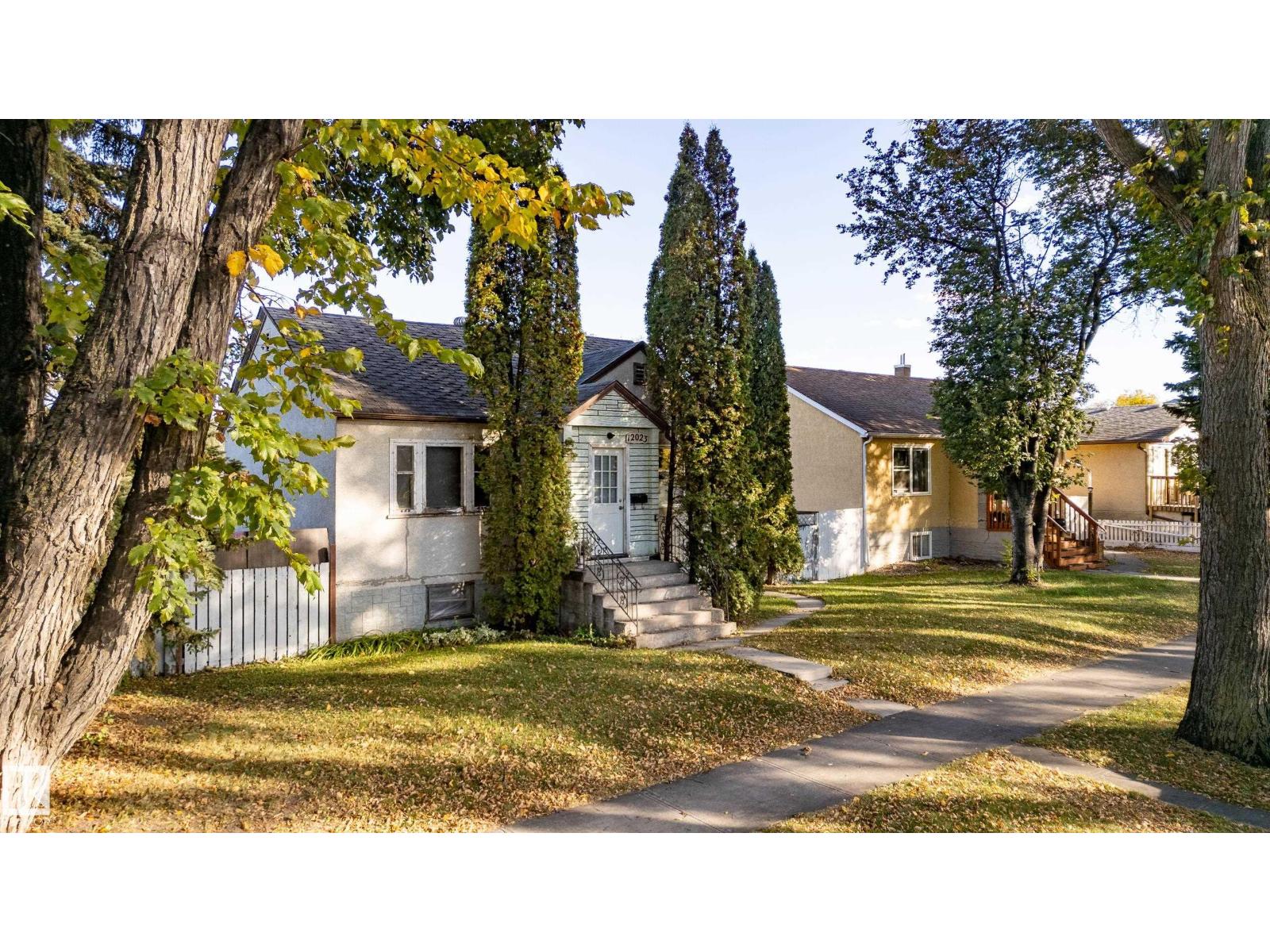 12023 67 ST NW - Image 3