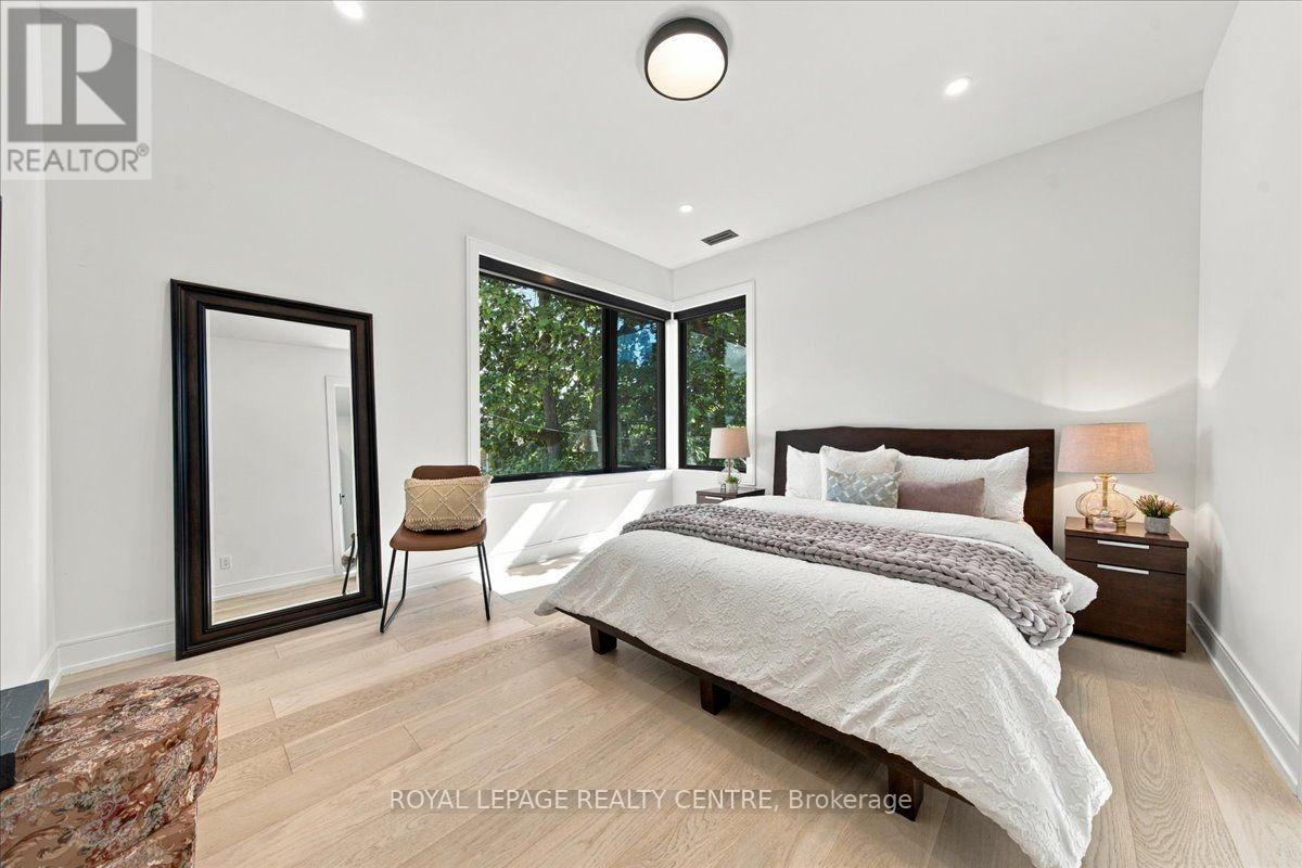 116 Elmcrest Road, Toronto, ON photo 27