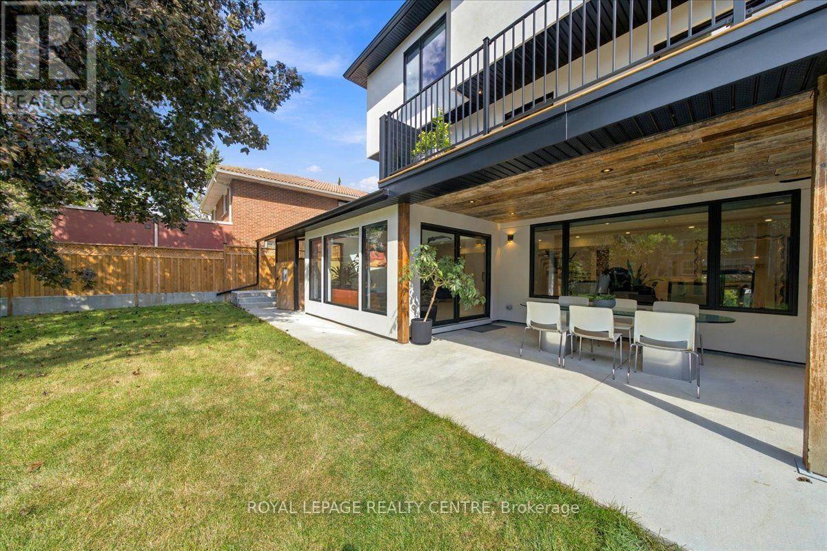 116 Elmcrest Road, Toronto, ON photo 41
