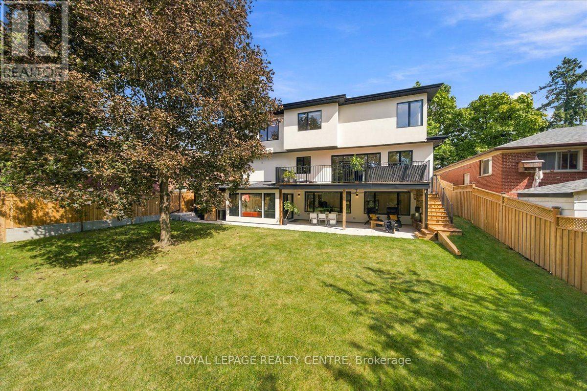 116 Elmcrest Road, Toronto, ON photo 45
