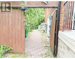 32 Madison Street, Brampton, ON L6S3C5 Photo 16