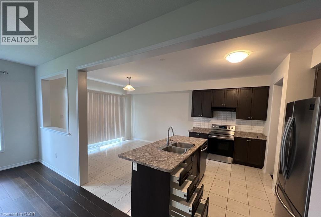8702 CHICKORY Trail, Niagara Falls — photo 2