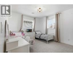222 Douglas Ridge Circle Se, Calgary, AB T2Z3C4 Photo 27