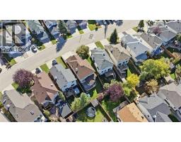 222 Douglas Ridge Circle Se, Calgary, AB T2Z3C4 Photo 37