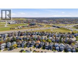 222 Douglas Ridge Circle Se, Calgary, AB T2Z3C4 Photo 39