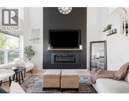 Bedroom - 222 Douglas Ridge Circle Se, Calgary, AB T2Z3C4 Photo 9