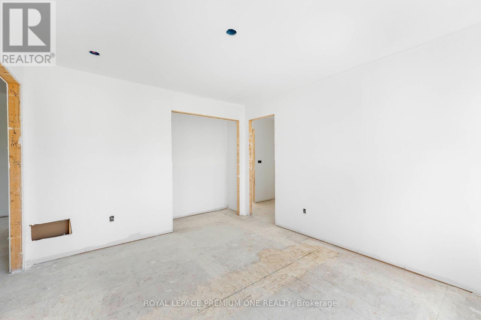 8 Jack Kenny Court, Caledon, ON photo 40