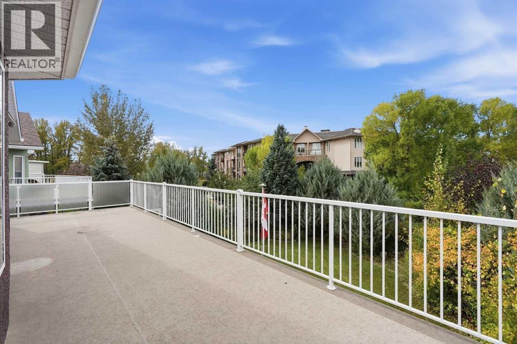 407 Lineham Acres Bay NW - 44