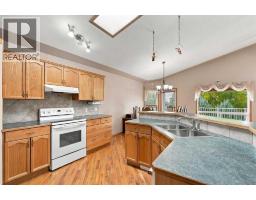 407 Lineham Acres Bay NW - photo 15