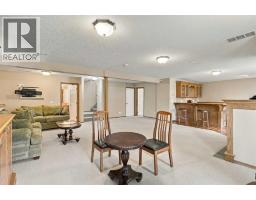 407 Lineham Acres Bay NW - photo 33