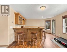 407 Lineham Acres Bay NW - photo 34