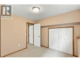 407 Lineham Acres Bay NW - photo 40