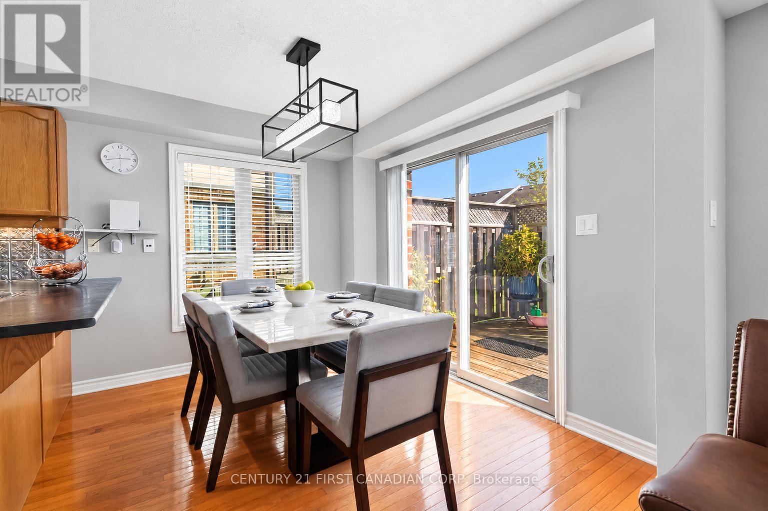 600 Hyde Park Road — photo 12