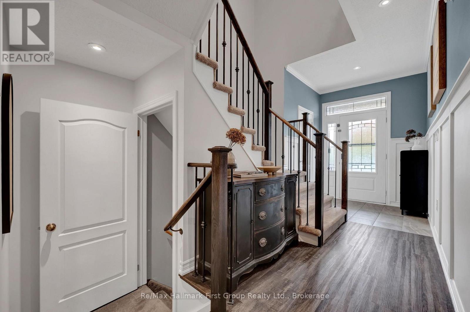 112 Roy Nichols Drive, Clarington, ON photo 3