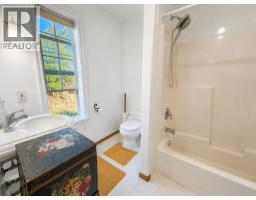 456 Lakeview Road, Invermere, BC V0A1K3 Photo 49