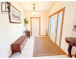 Living room - 456 Lakeview Road, Invermere, BC V0A1K3 Photo 25