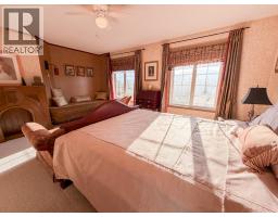 456 Lakeview Road, Invermere, BC V0A1K3 Photo 38