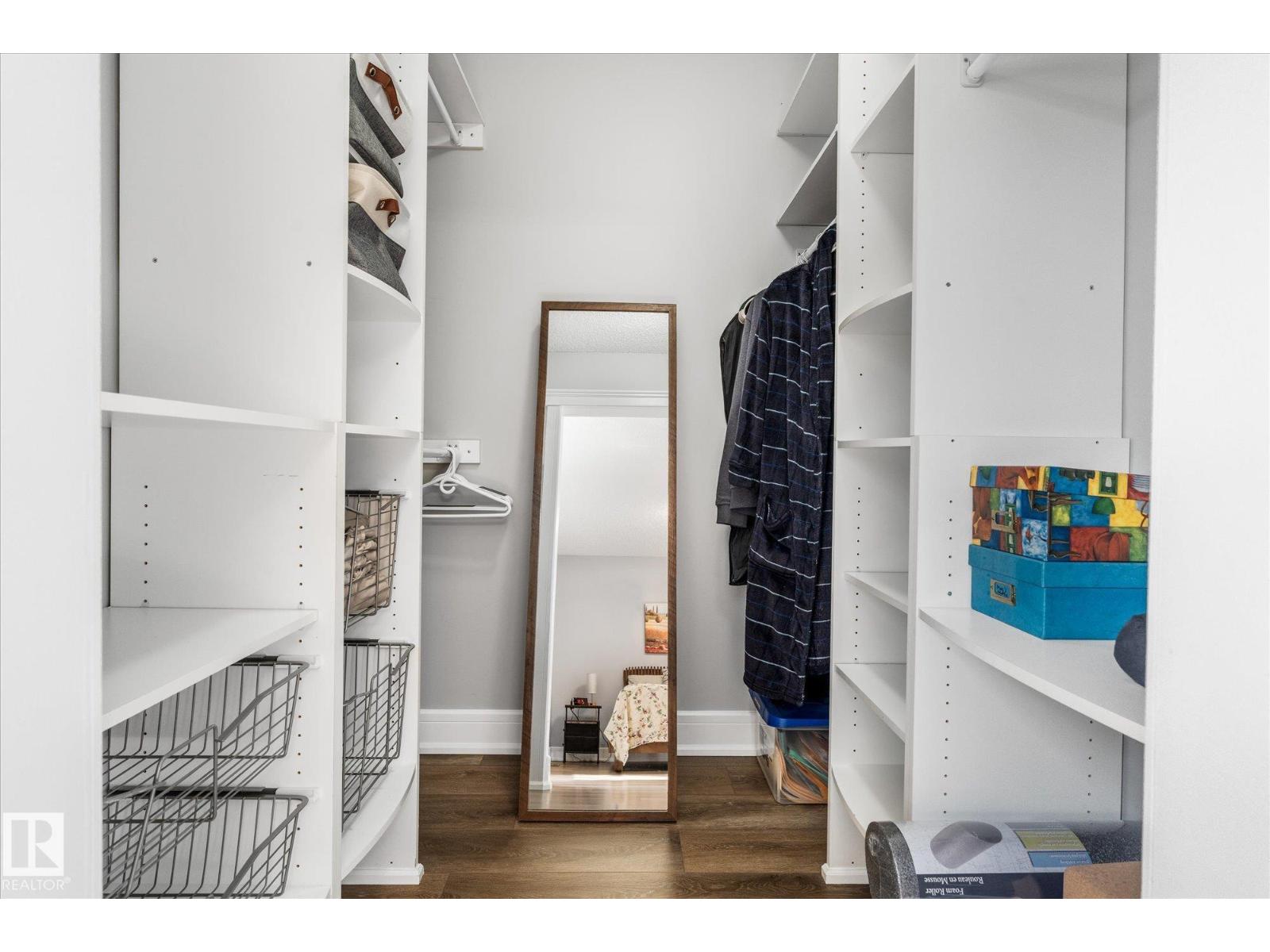 #38 2115 118 ST NW - 32