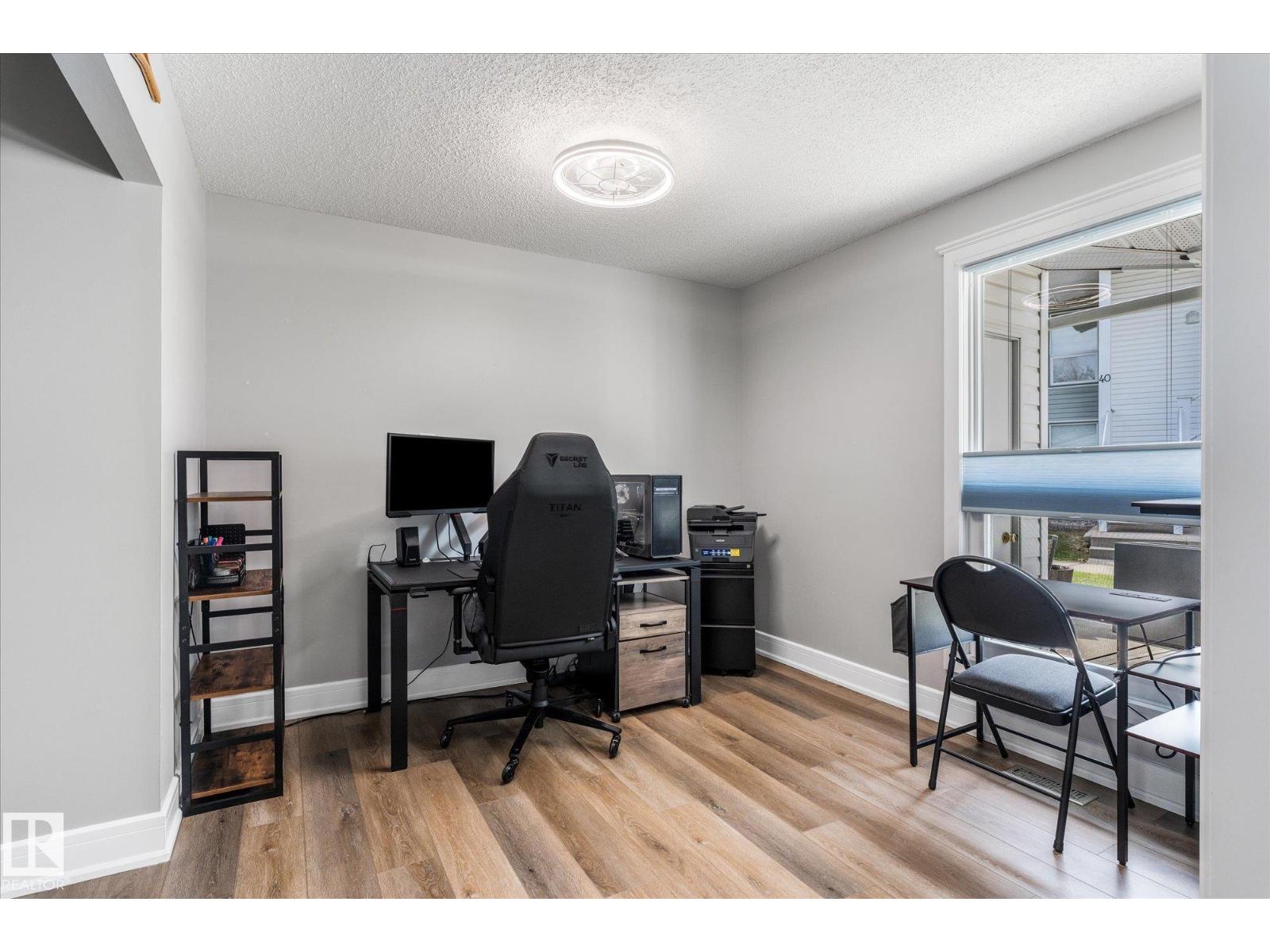 #38 2115 118 ST NW - 12