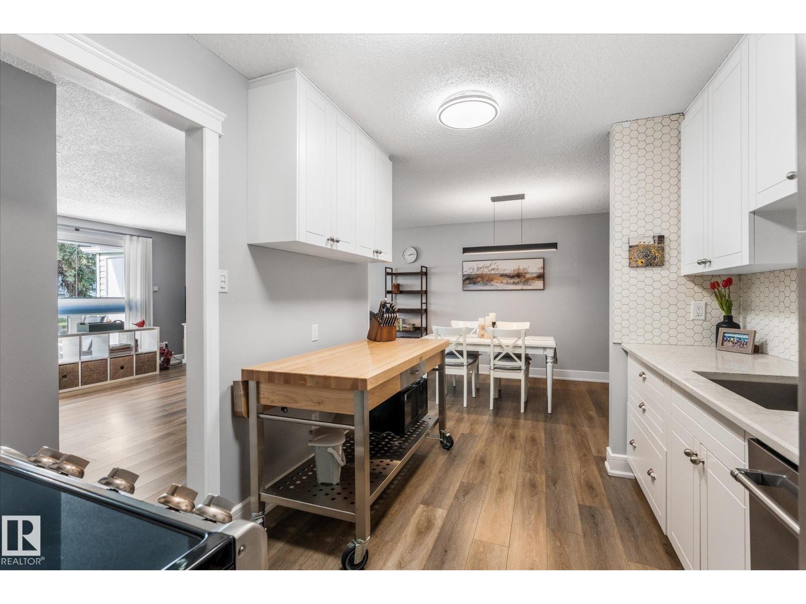 #38 2115 118 ST NW - 25