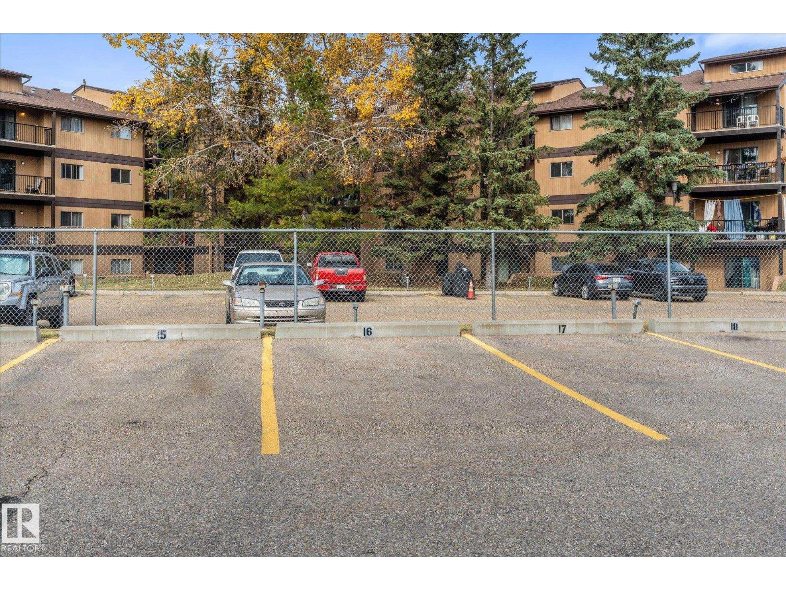 #38 2115 118 ST NW - Image 17
