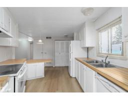 #39 12604 153 Av Nw, Edmonton, AB T5X4M7 Photo 9