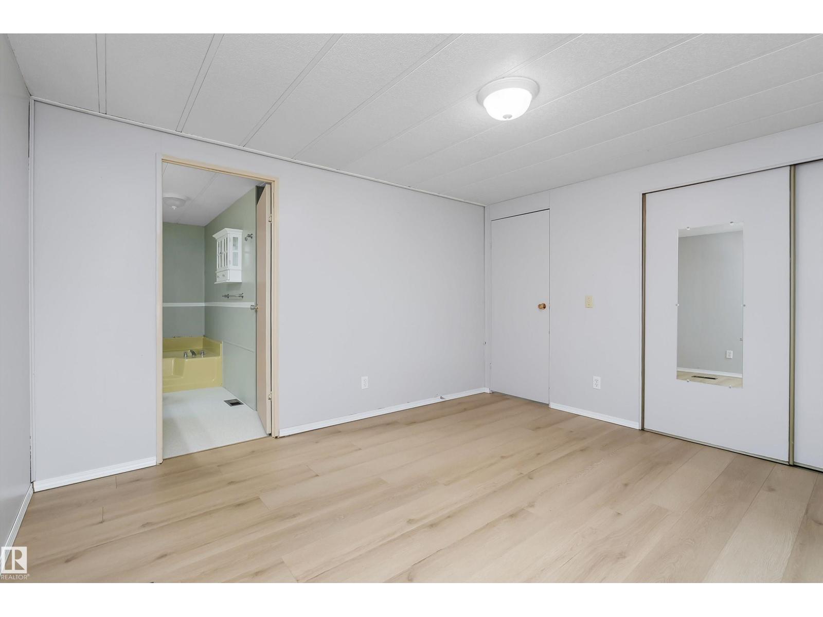 #39 12604 153 AV NW - Image 18