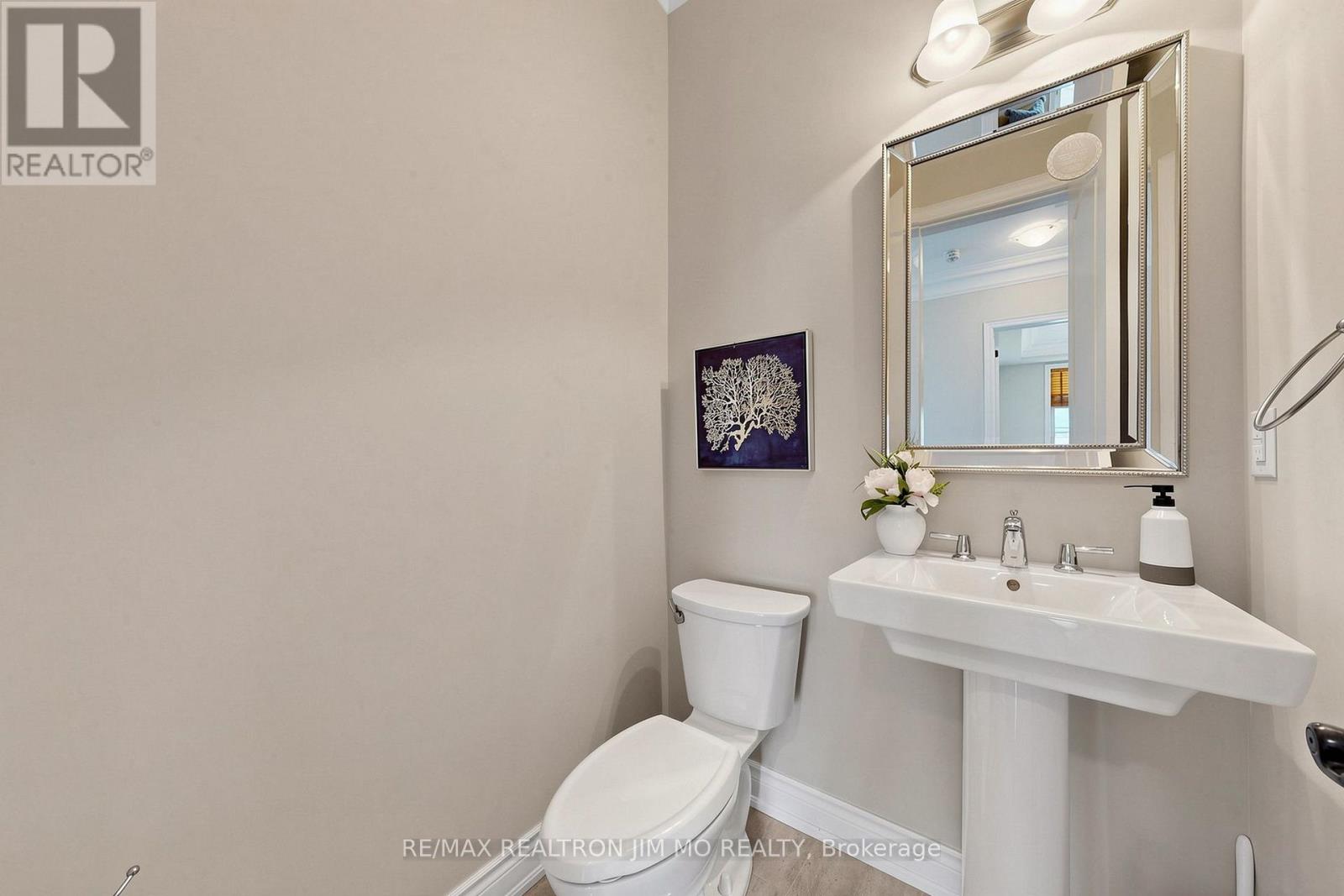 18 TRALEE COURT - 21