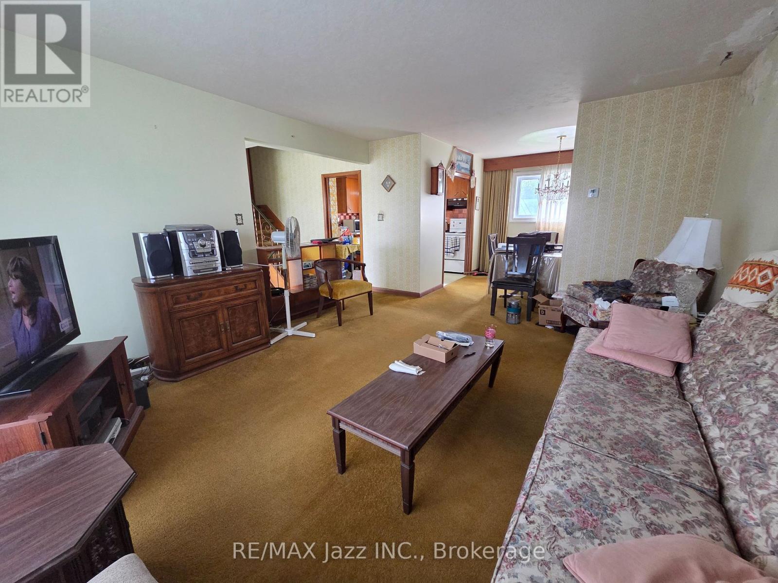 302 POPLAR STREET - 5