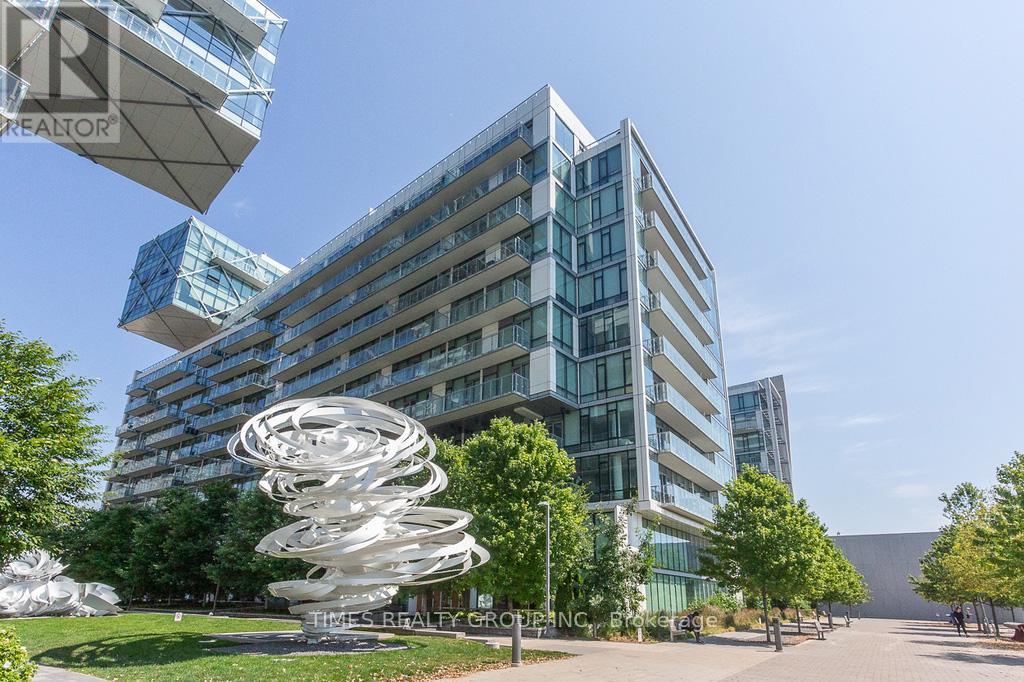PH1203 - 39 QUEENS QUAY E. STREET E