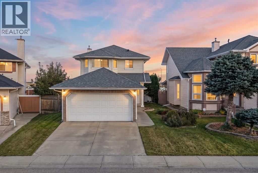92 Del Ray Close NE - 1