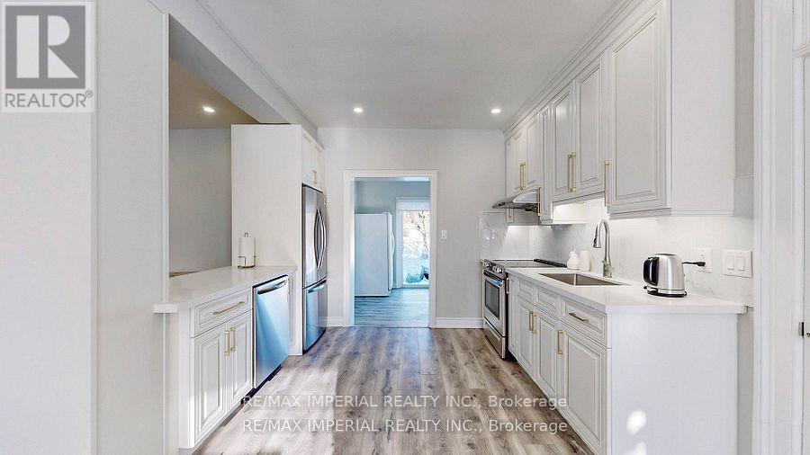Photo 33 of 13291 Warden Avenue, Whitchurch-Stouffville