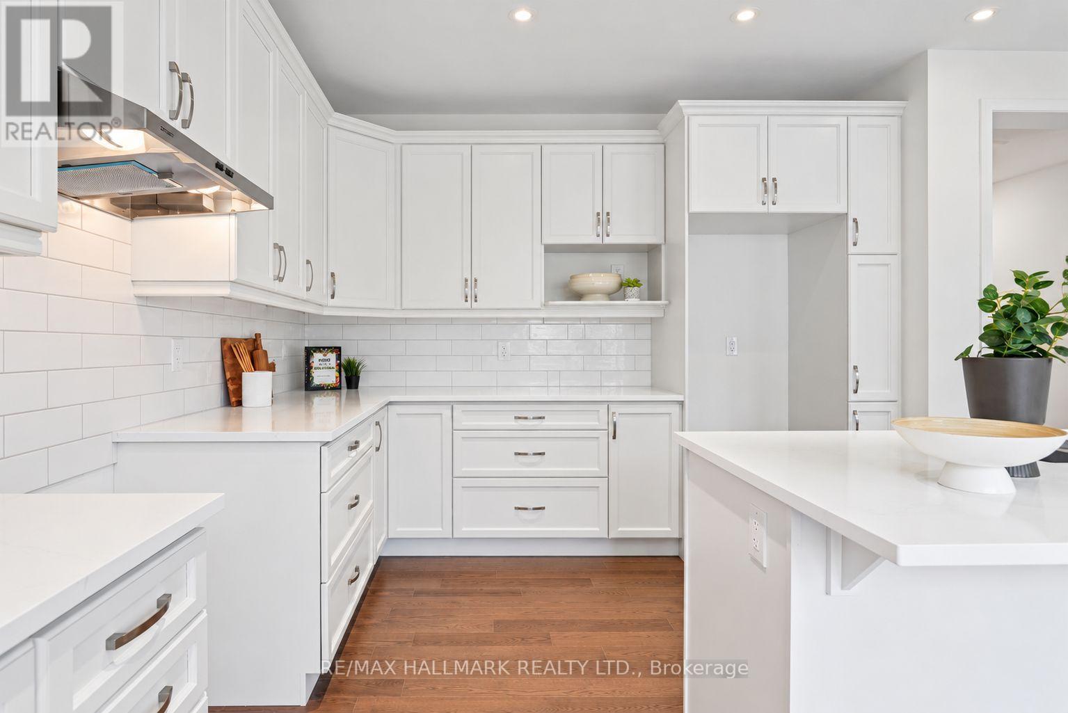 3113 IRETON STREET - 16