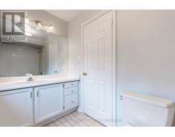 2 Craigleith Crescent, Richmond Hill, ON L4E2L5 Photo 30