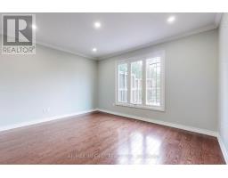 Bedroom 2 - 2 Craigleith Crescent, Richmond Hill, ON L4E2L5 Photo 6