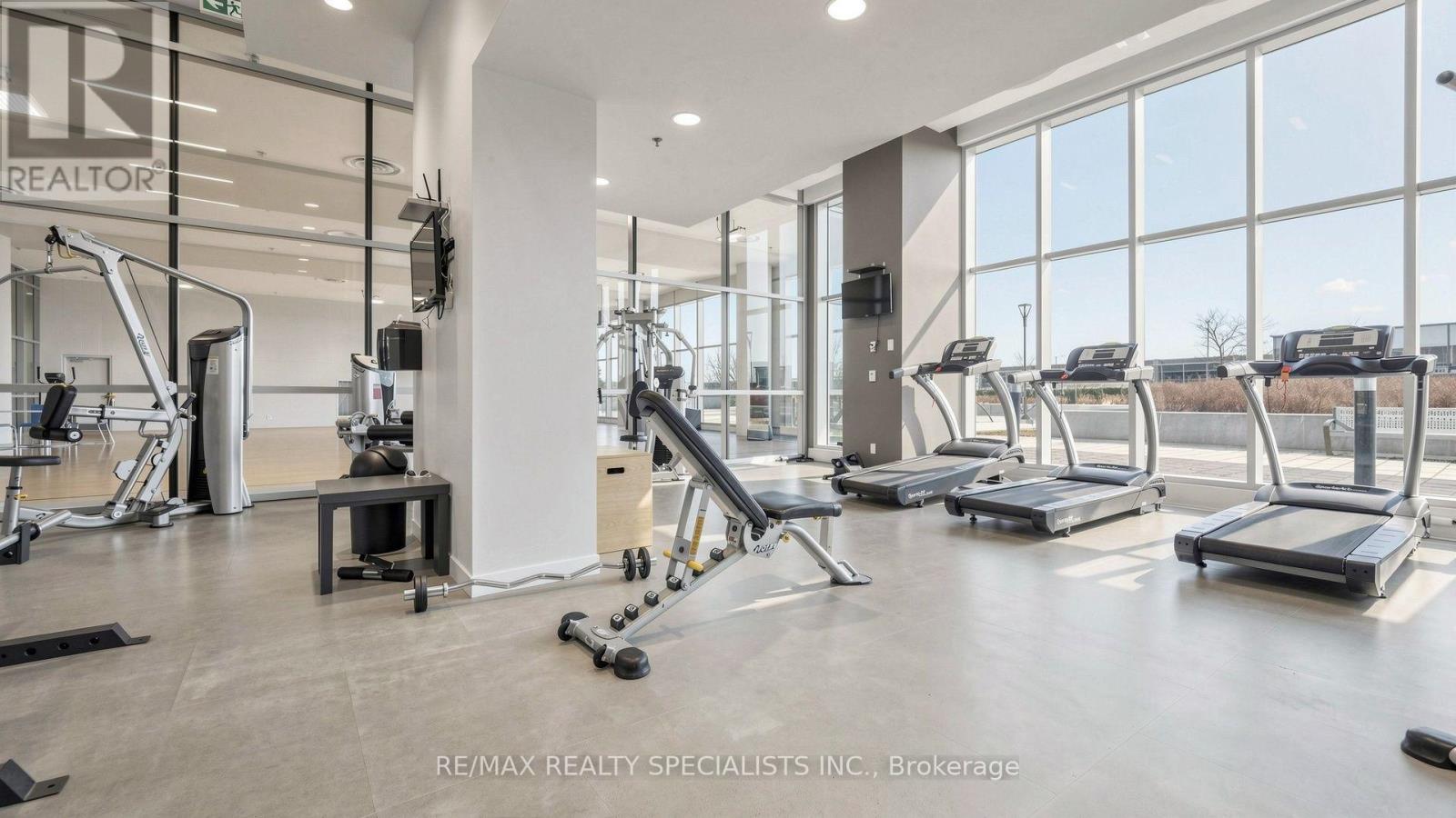 2004- 2093 Fairview Street, Burlington, ON photo 30
