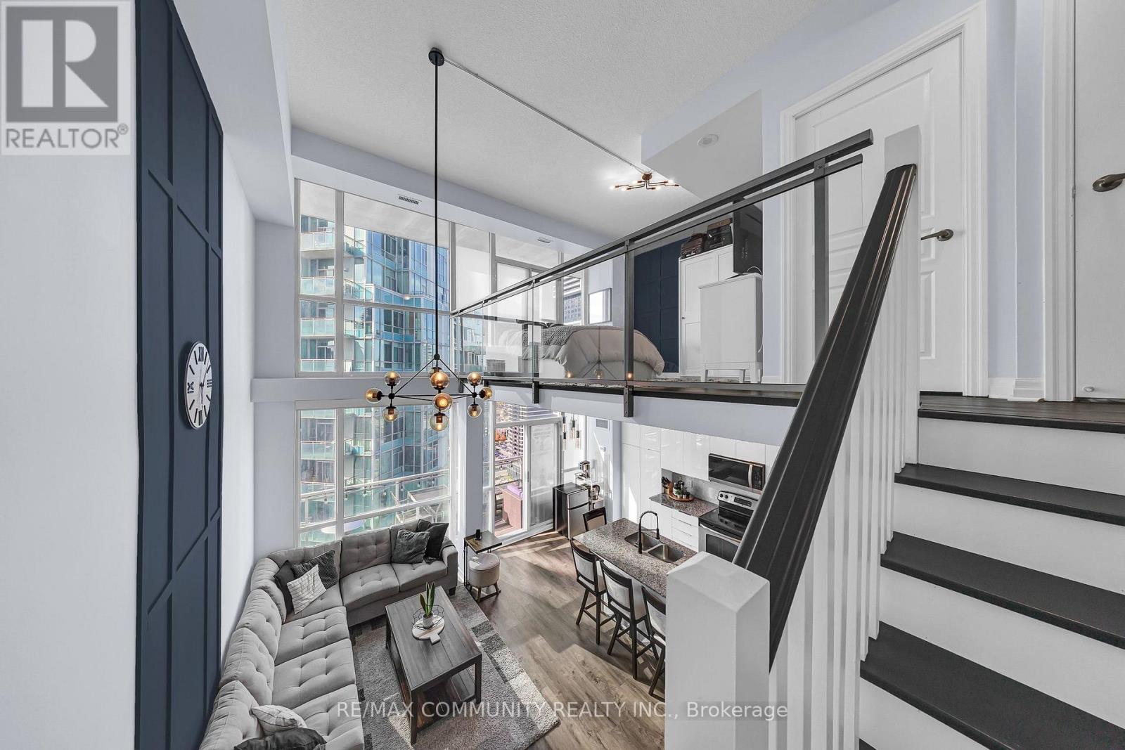 #2901 223 WEBB DRIVE - 28